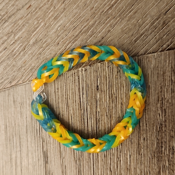 Rainbow Loom Accessories Ninas Rainbow Loom Bracelets 4 Child Size Poshmark